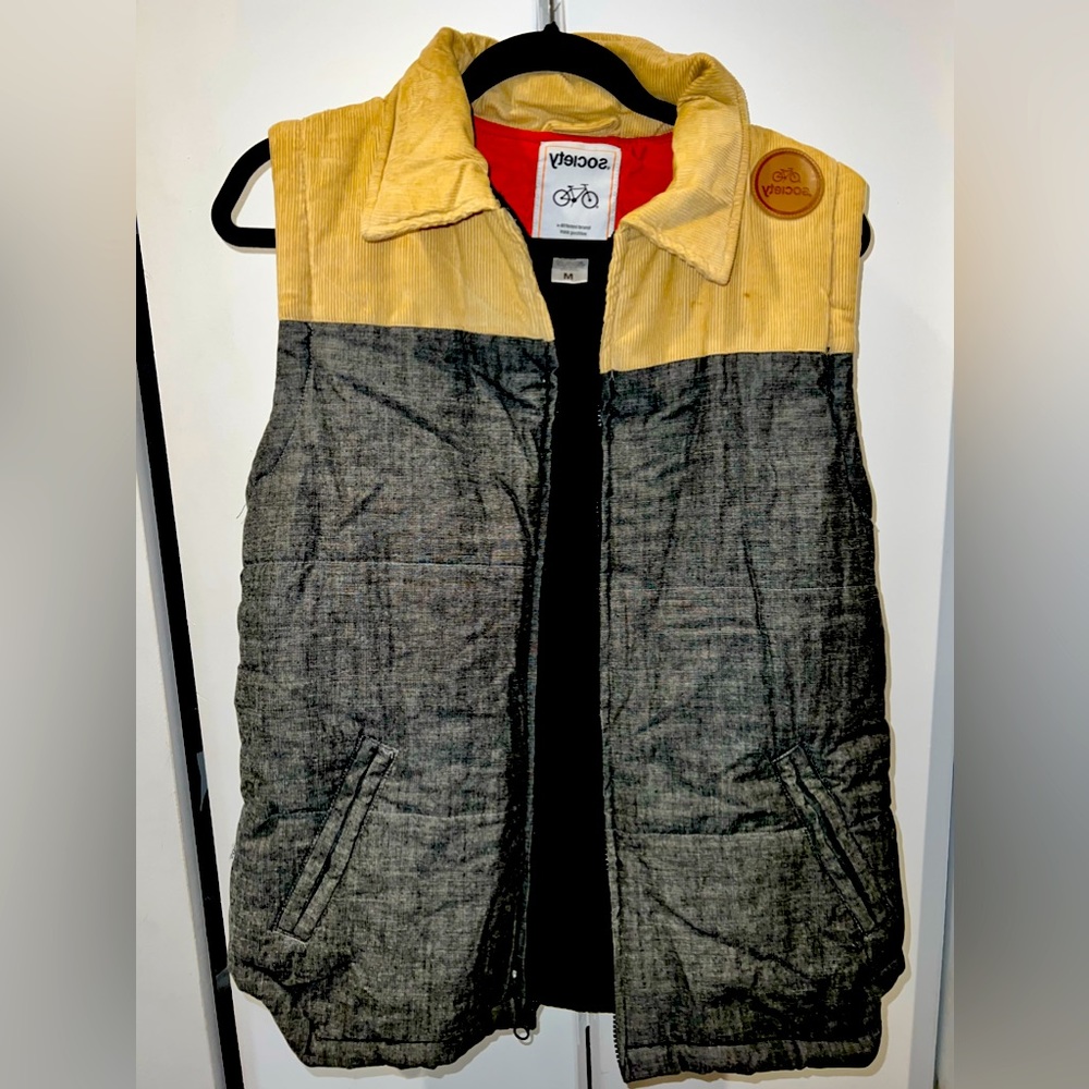 Society vest great condition Size M